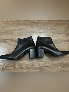 Blondo Black Block Heel Ankle Booties